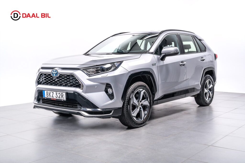 Toyota RAV4 PLUG-IN HYBRID E-CVT 306HK ACTIVE DRAG KAMERA