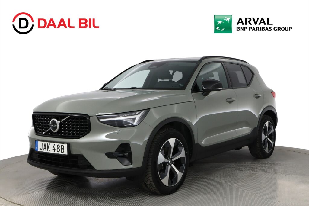 Volvo XC40 B3 163HK ULTIMATE DARK PANO H/K® DRAG