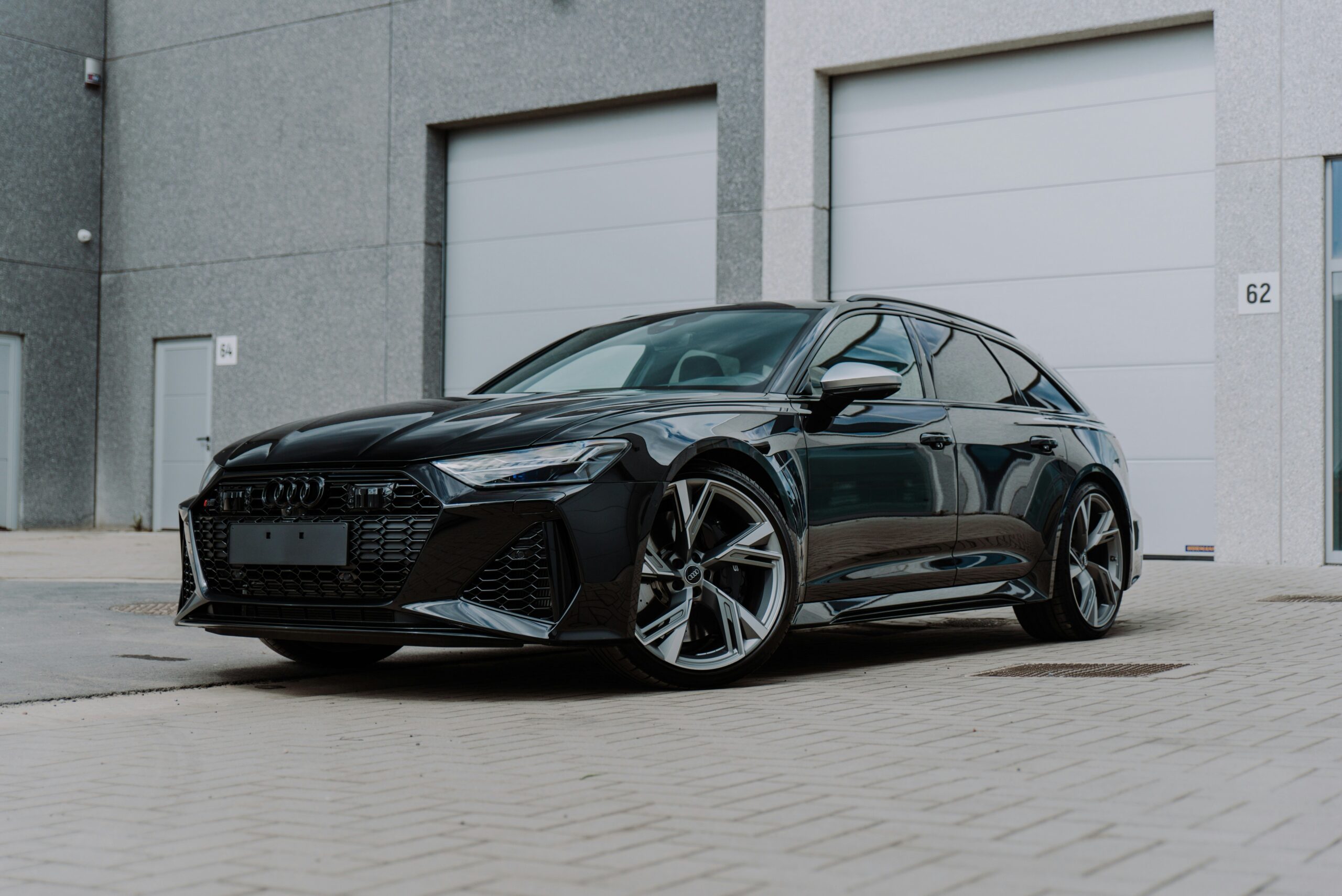 Här får du hjälp att hitta din nästa Audi