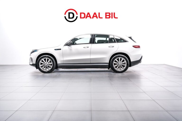 Mercedes-Benz EQC 400 4M 80 kWh 408HK DRAG B-KAM P-VÄRM NAVI