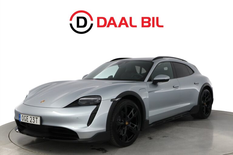 Porsche Taycan 4 CROSS TURISMO 381HK SPORT CHRONO+ BOSE® PASM PANO VÄRM