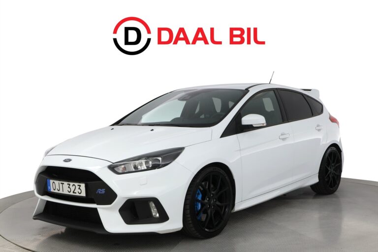 Ford Focus RS 4WD 350HK SONY® B-KAMERA NAVIGATOR BI-XENON APP-CON