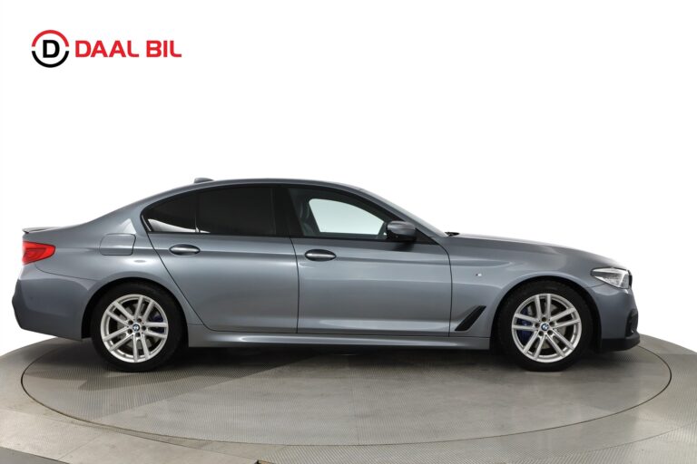 BMW 530D XDRIVE SEDAN 265HK M-SPORT H/K® TAKLUCKA 360-KAM HUD