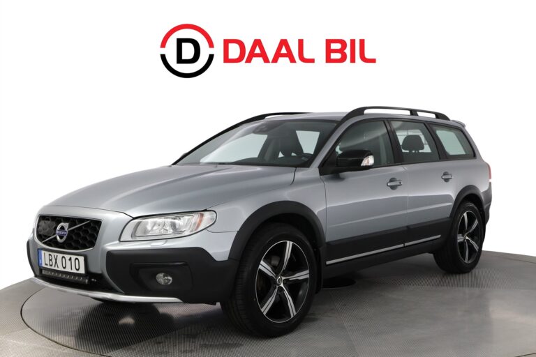 Volvo XC70 D5 AWD 220HK DYNAMIC DRAG P-SENS LÄDER XENON HIGH PERF