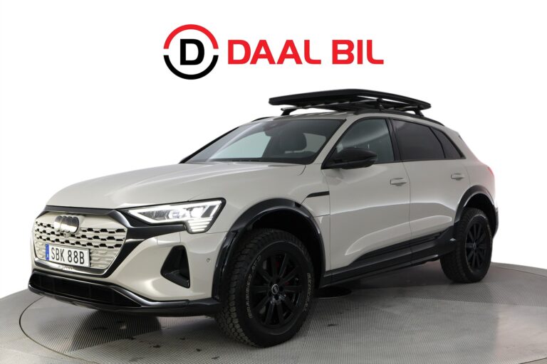 Audi Q8 55 E-TRON 114kWh DAKAR PANO B&O-3D LUFT DRAG HUD MOMS