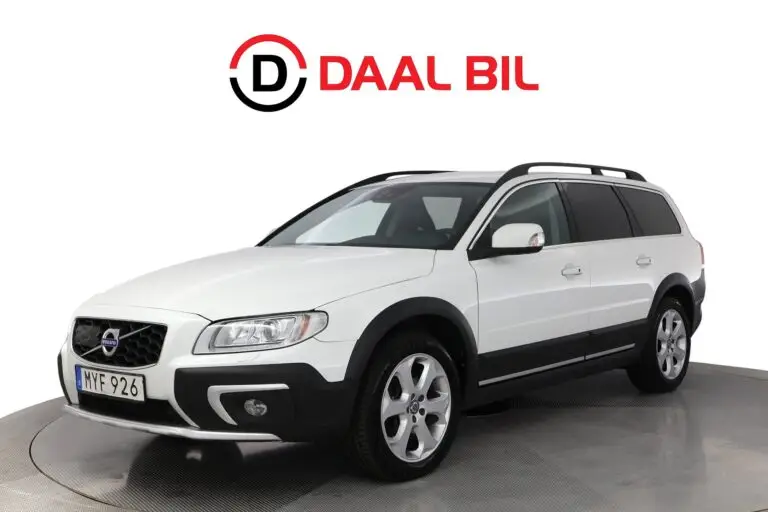 Volvo XC70 D4 AWD 181HK SUMMUM DRAGKROK VÄRMARE HELSKINN P-SENS