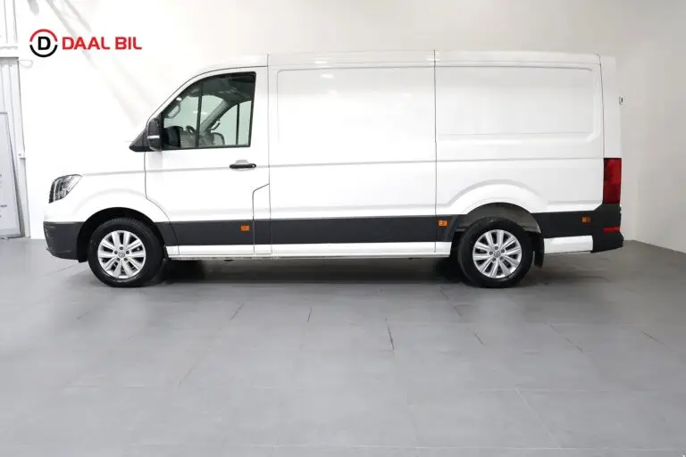 Volkswagen Crafter 35 2.0 TDI 177HK DRAGKROK B-KAMERA VÄRMARE APP-CONNECT