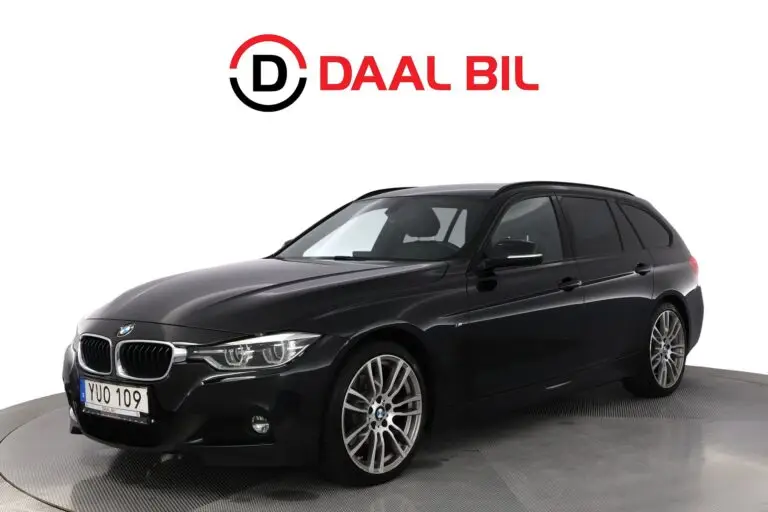 BMW 330i xDRIVE TOURING 252HK M-SPORT DRAG M-VÄRM NAVI HI-FI