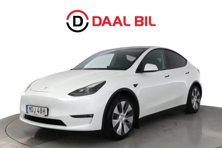 Tesla Model Y LONG RANGE AWD 514HK PREMIUM PANO VÄRMARE DRAG B-KAMERA