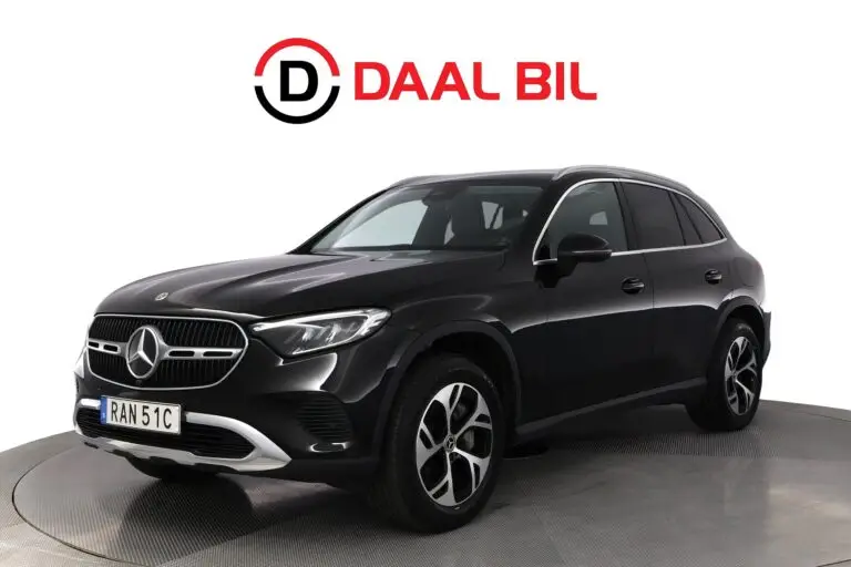 Mercedes-Benz GLC 300 e 4M 31,2 kWh 313HK AVANTGARDE DRAG B-KAM NAVI