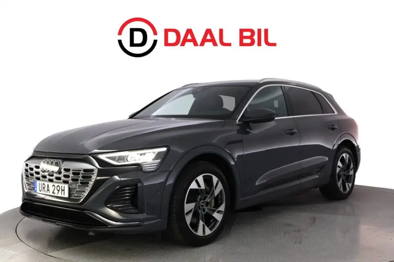 Audi Q8 E-TRON 55 QUATTRO 114 kWh 408HK S-LINE B-KAM NAVI ACC LUFTFJÄD