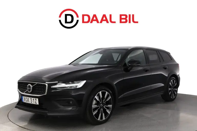 Volvo V60 Cross Country B5 MILDHYBRID AWD 250HK ULTIMATE BRIGHT PANO H/K® DRAG
