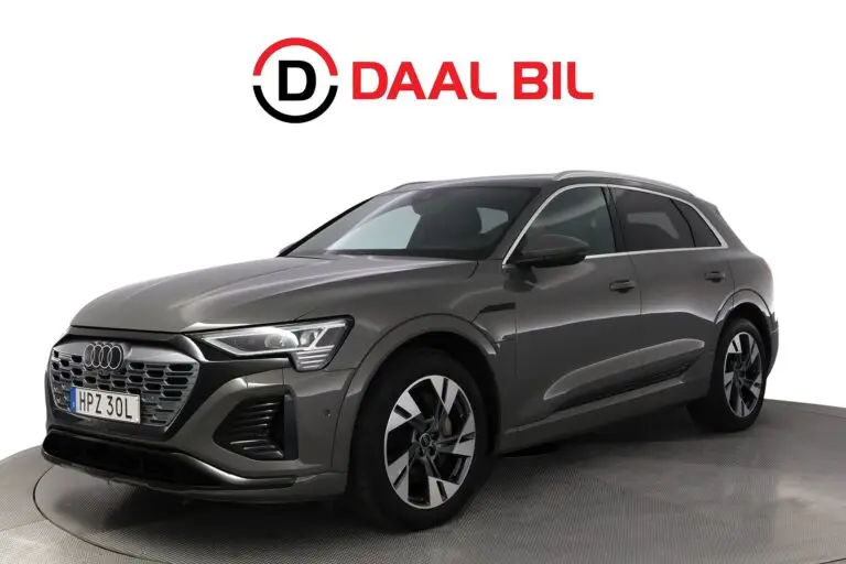 Audi Q8 E-TRON 55 QUATTRO 408HK S-LINE DRAG PANO LUFTFJÄD B&O® 3D-VIEW