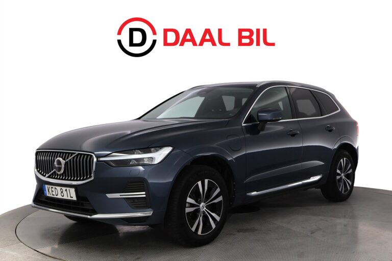 Volvo XC60 RECHARGE T6 AWD 18,8 kWh 350HK DRAG PANO B-KAM NAVI