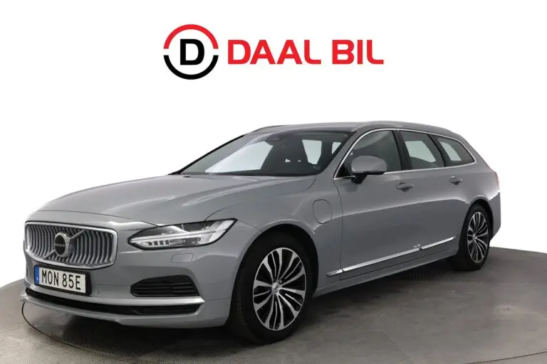 Volvo V90 RECHARGE T6 AWD 350HK CORE BRIGHT DRAG B-KAM NAVI