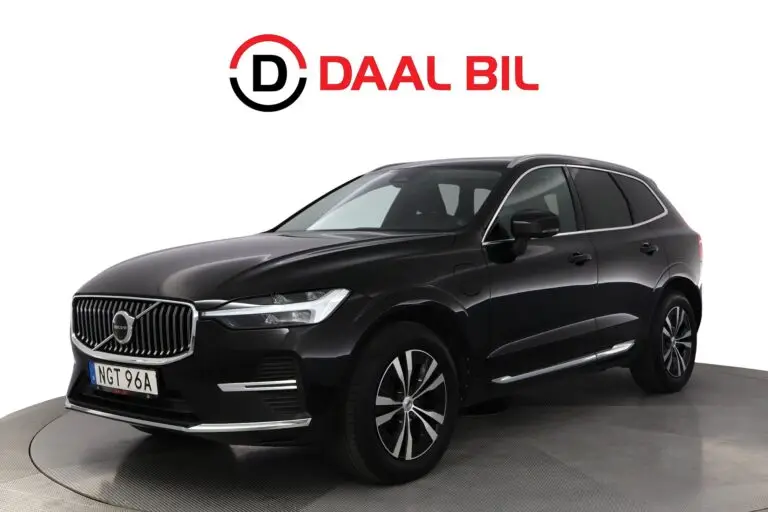 Volvo XC60 RECHARGE T6 AWD 350HK CORE BRIGHT PANO DRAG B-KAM NFC