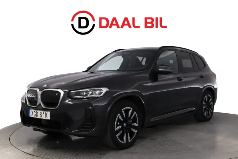 BMW iX3 80 kWh 286HK M-SPORT P-VÄRM PANO NFC B-KAM 3-ZON NAVI
